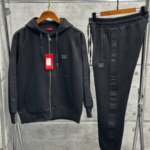 HUGO Black Logo-Trim Zip Hoodie & Joggers Set